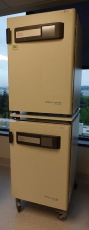 Thermo Scientific Heracell VIOS 160i LK CO2 Incubator with Stainless Steel Chamber, Dual Stack