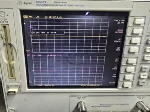Used Agilent 8753ET network analyzer 300 kHz-3 GHz 5