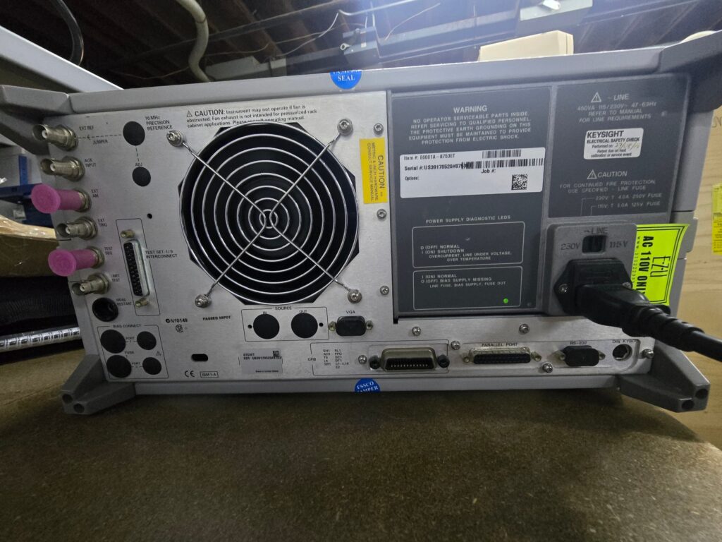 Used Agilent 8753ET network analyzer 300 kHz-3 GHz 6