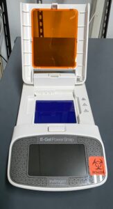 Invitrogen E-Gel Power Snap electrophoresis device G8100 with Power Snap Camera G8200 photo 4